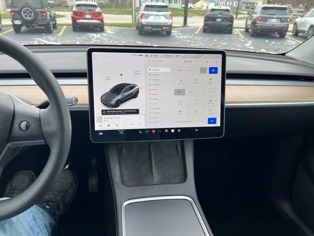 used 2021 Tesla Model Y car, priced at $25,489