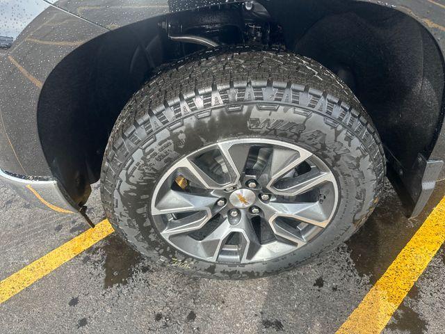 new 2025 Chevrolet Silverado 1500 car