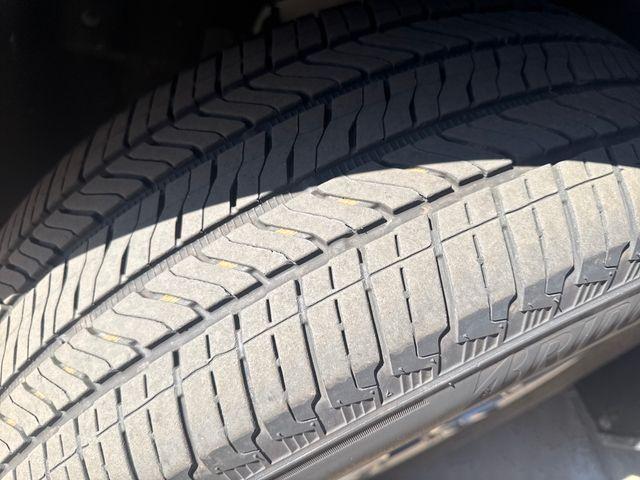 used 2025 Chevrolet Traverse car, priced at $35,749