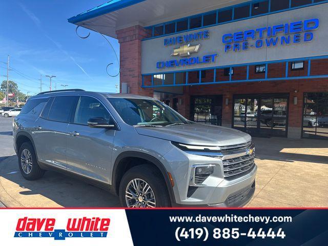 used 2025 Chevrolet Traverse car, priced at $39,995
