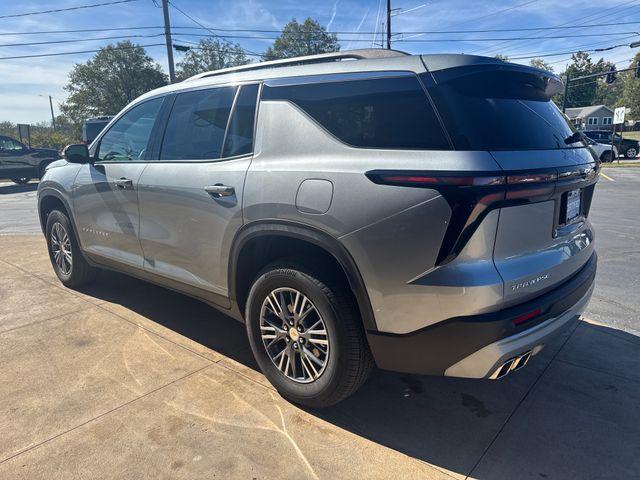used 2025 Chevrolet Traverse car, priced at $35,749