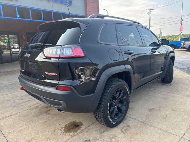 used 2019 Jeep Cherokee car, priced at $16,995