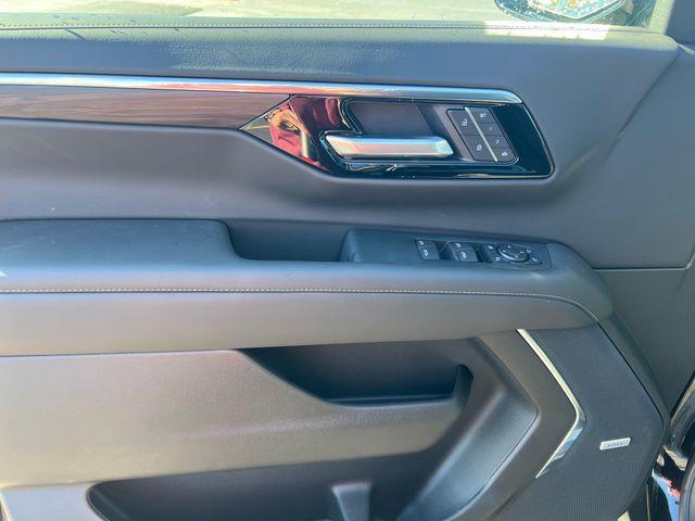 new 2025 Chevrolet Suburban car, priced at $76,775