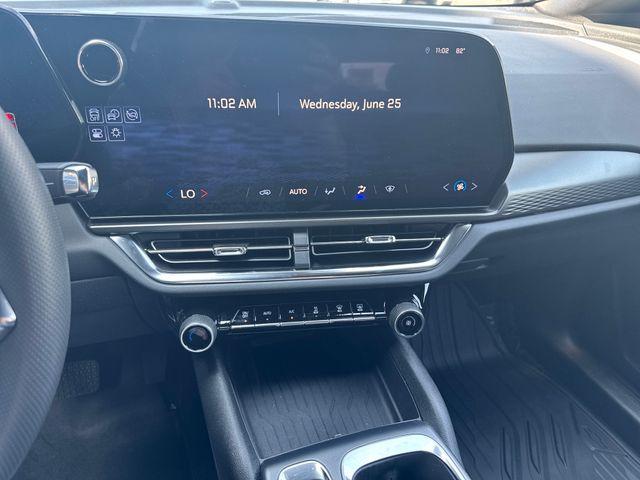 used 2025 Chevrolet Equinox EV car, priced at $30,995