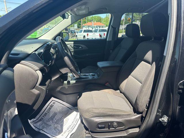 used 2018 Chevrolet Traverse car, priced at $13,995