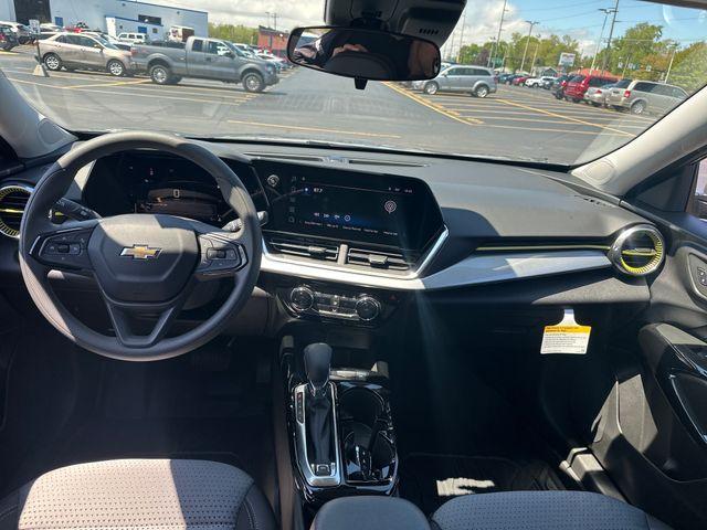 new 2025 Chevrolet Trax car, priced at $24,340
