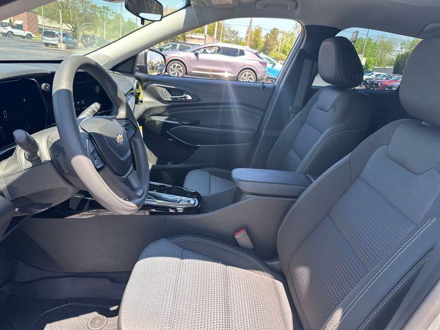 new 2025 Chevrolet Trax car, priced at $24,340