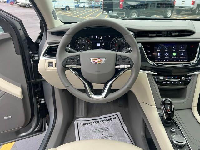 used 2024 Cadillac XT6 car, priced at $53,278