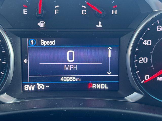 used 2022 Chevrolet Equinox car, priced at $19,995