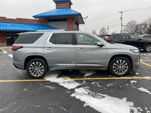 used 2023 Chevrolet Traverse car, priced at $39,387