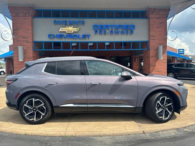 used 2024 Chevrolet Equinox EV car, priced at $32,795