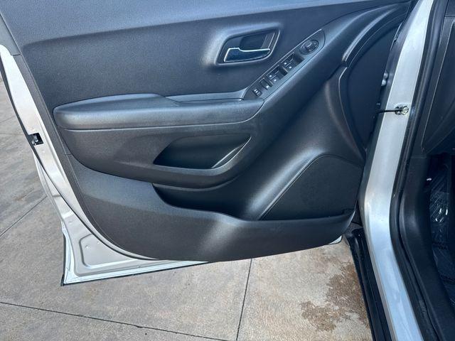 used 2020 Chevrolet Trax car, priced at $15,995