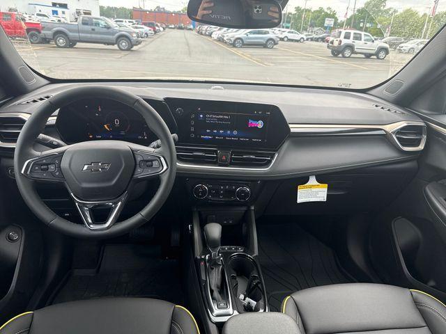 new 2025 Chevrolet TrailBlazer car, priced at $31,030
