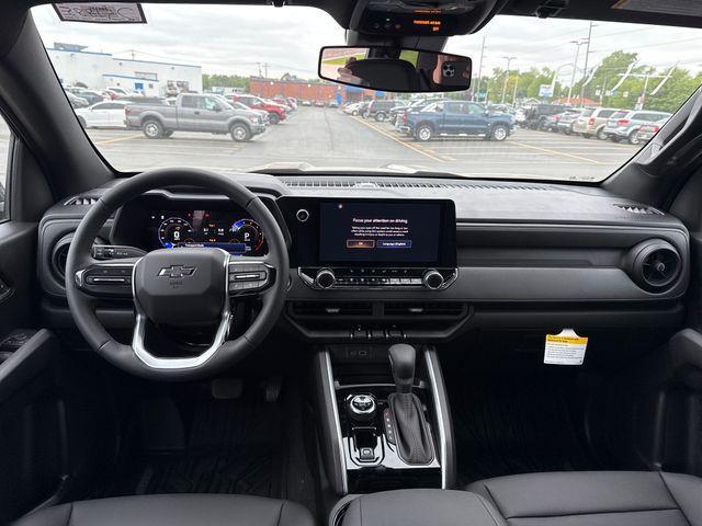 new 2025 Chevrolet Colorado car