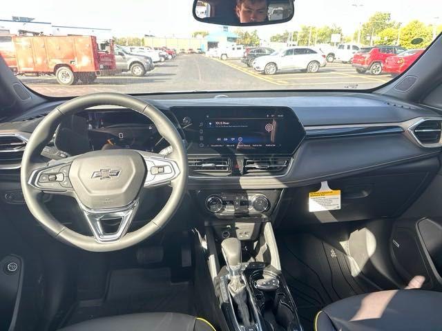 new 2025 Chevrolet TrailBlazer car, priced at $34,045