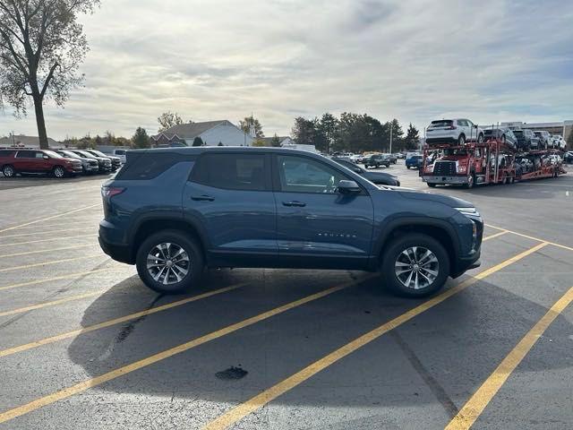 new 2025 Chevrolet Equinox car, priced at $33,175