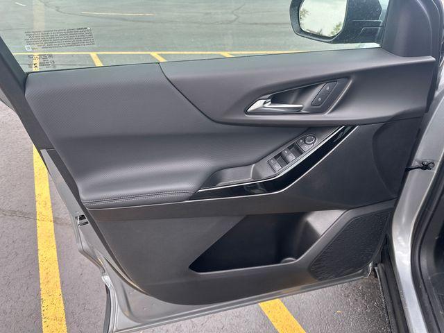 new 2025 Chevrolet Equinox car
