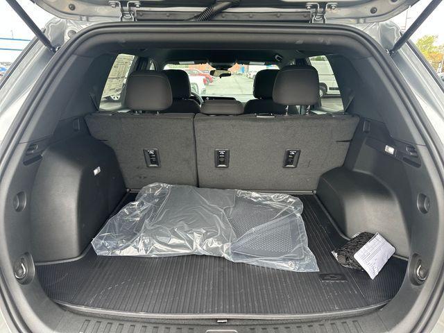 new 2025 Chevrolet Equinox car