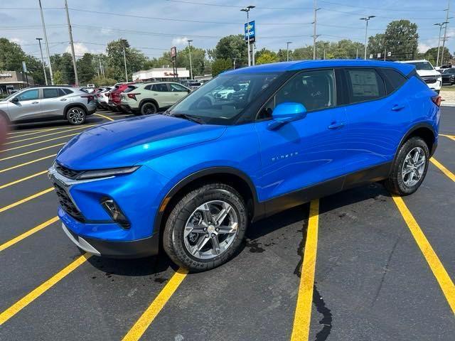 new 2024 Chevrolet Blazer car, priced at $33,374