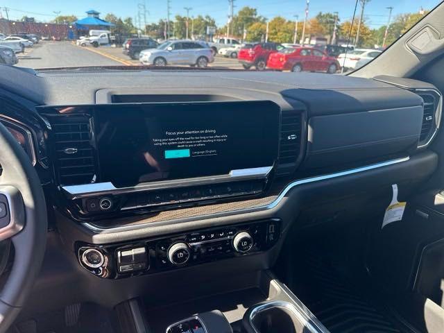 new 2025 Chevrolet Silverado 1500 car, priced at $63,050