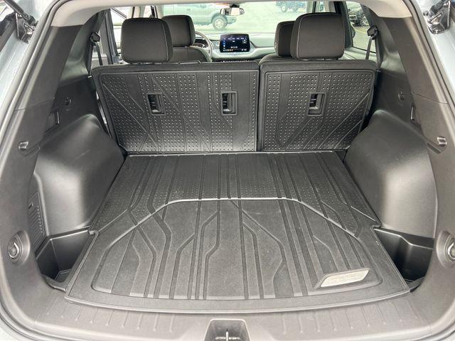 new 2025 Chevrolet Blazer car, priced at $38,164