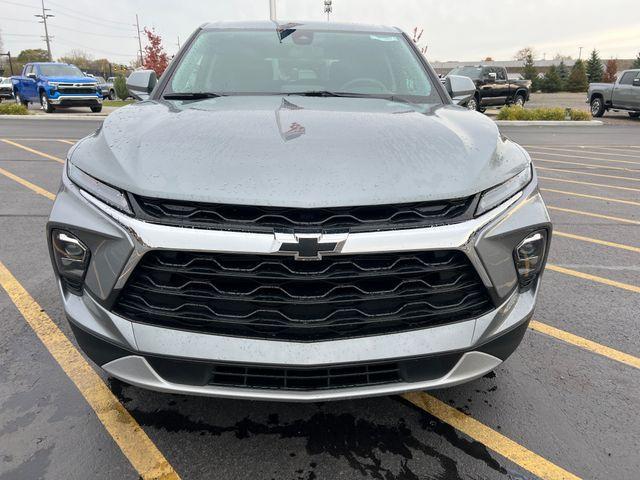 new 2025 Chevrolet Blazer car, priced at $38,164