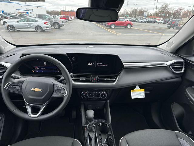 new 2025 Chevrolet TrailBlazer car, priced at $29,665