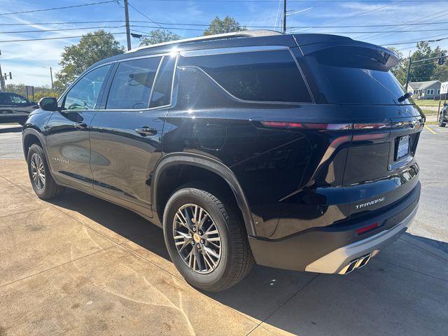 used 2025 Chevrolet Traverse car, priced at $39,995