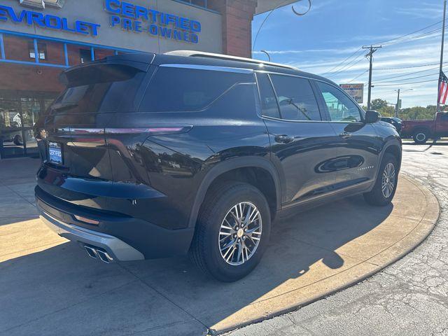 used 2025 Chevrolet Traverse car, priced at $39,995