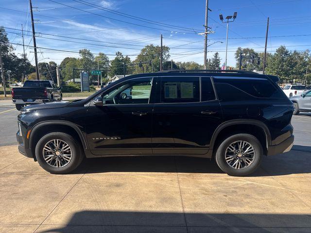 used 2025 Chevrolet Traverse car, priced at $39,995