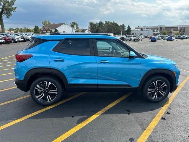 new 2025 Chevrolet TrailBlazer car, priced at $29,173