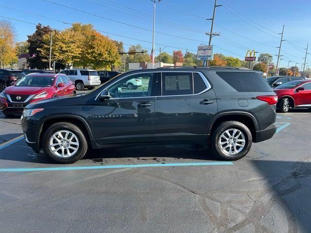 used 2021 Chevrolet Traverse car, priced at $23,352