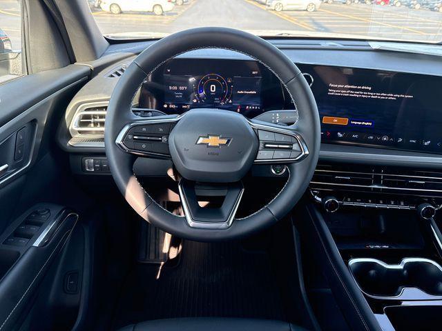 new 2025 Chevrolet Traverse car, priced at $46,365