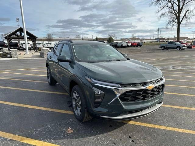 new 2025 Chevrolet Trax car, priced at $25,510