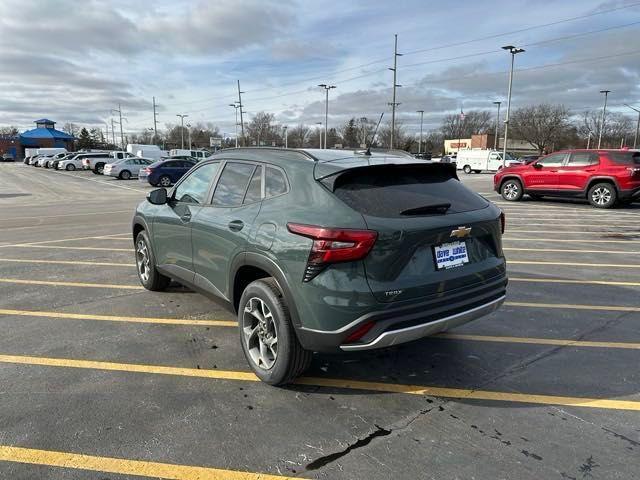 new 2025 Chevrolet Trax car, priced at $25,510