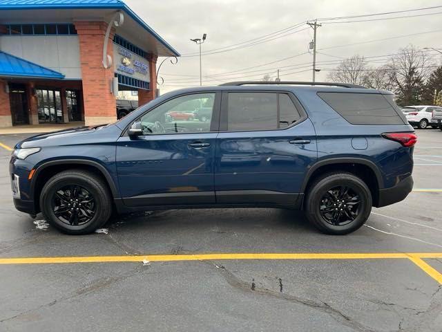 used 2022 Chevrolet Traverse car, priced at $32,749