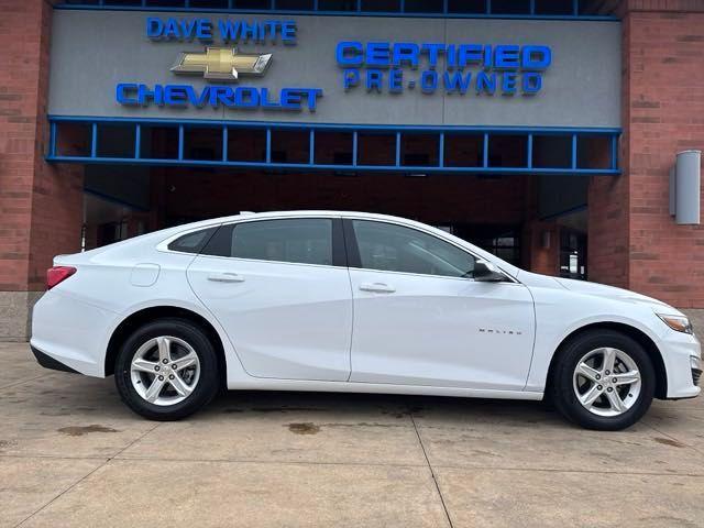 used 2024 Chevrolet Malibu car, priced at $22,995