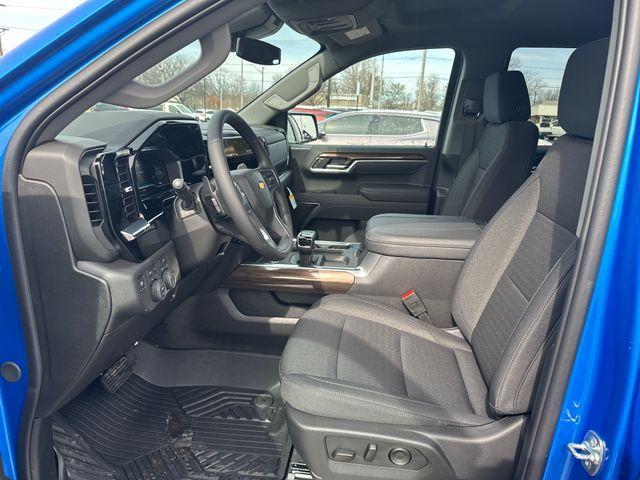 new 2025 Chevrolet Silverado 1500 car, priced at $57,180
