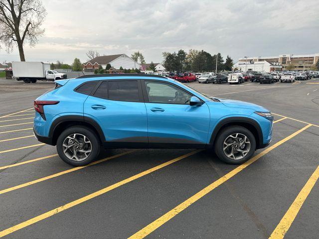 new 2025 Chevrolet Trax car, priced at $25,580