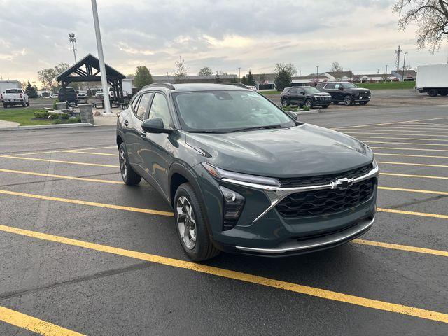 new 2025 Chevrolet Trax car, priced at $25,135