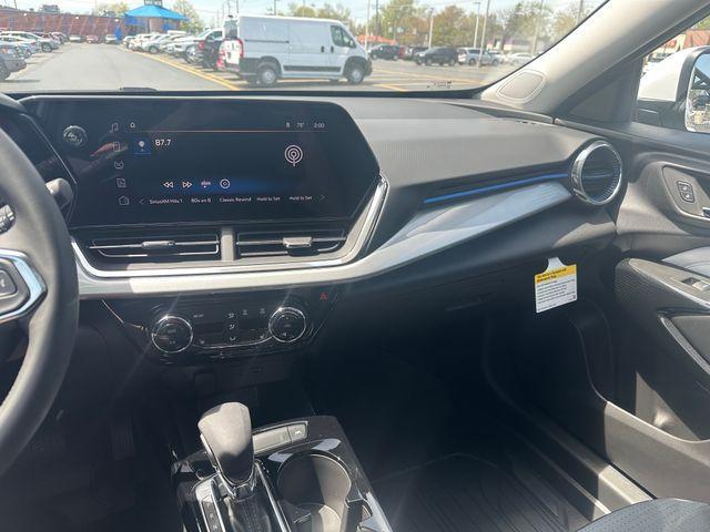 new 2025 Chevrolet Trax car, priced at $25,135