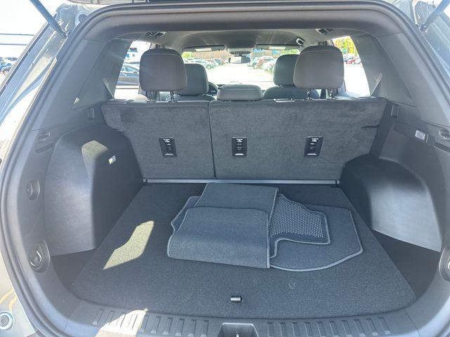 new 2025 Chevrolet Equinox car