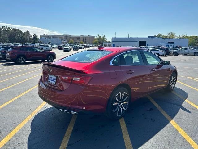 new 2025 Chevrolet Malibu car, priced at $28,352