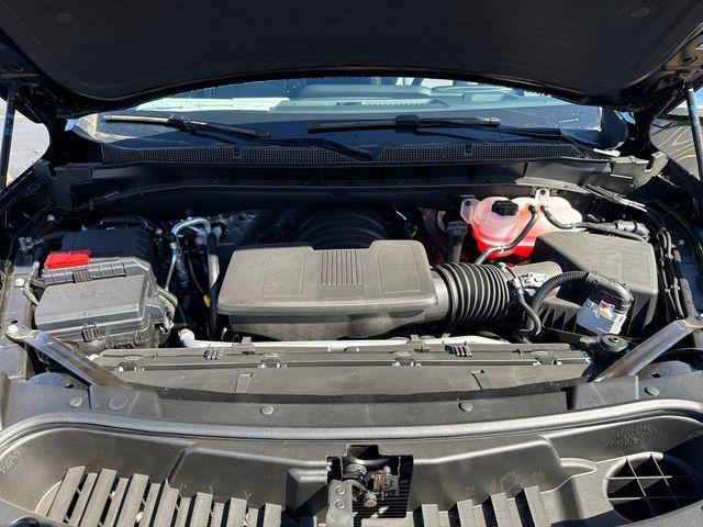 new 2025 Chevrolet Suburban car, priced at $82,695