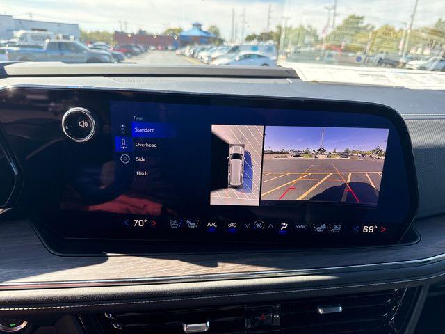 new 2025 Chevrolet Suburban car, priced at $82,695