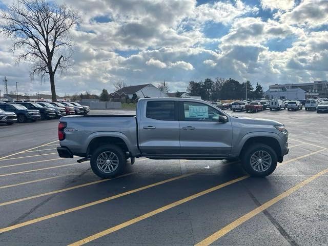 new 2024 Chevrolet Colorado car, priced at $47,115