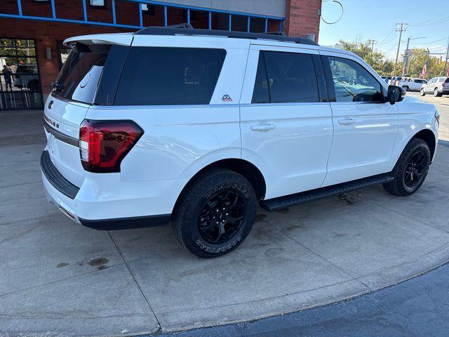 used 2023 Ford Expedition car, priced at $57,295