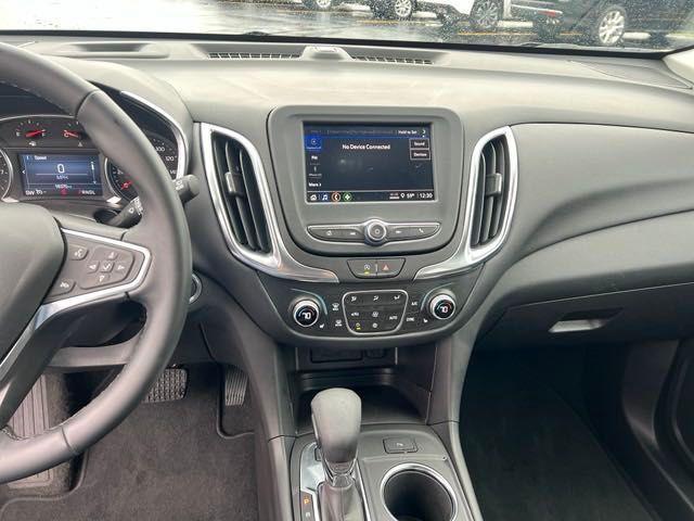 used 2024 Chevrolet Equinox car, priced at $25,174