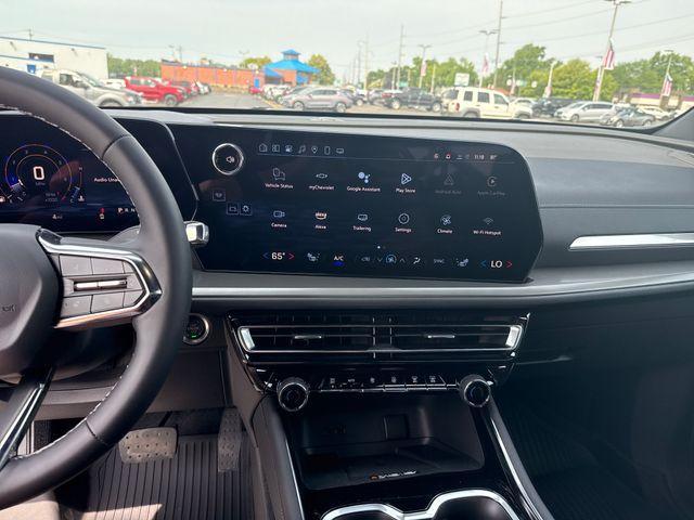 new 2025 Chevrolet Traverse car, priced at $43,995