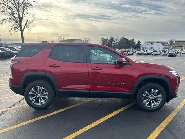 new 2025 Chevrolet Equinox car, priced at $32,490